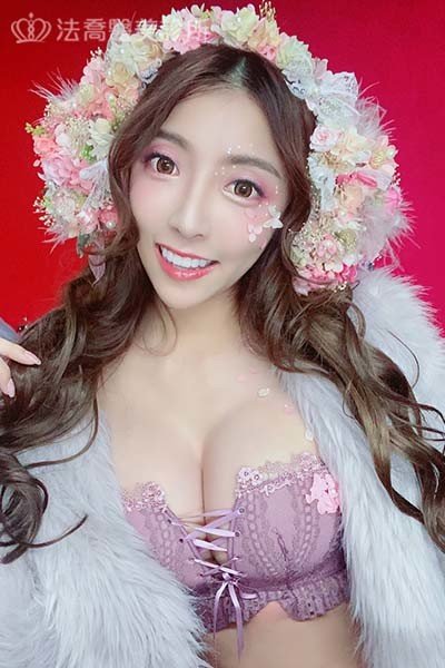 自體肋骨隆鼻